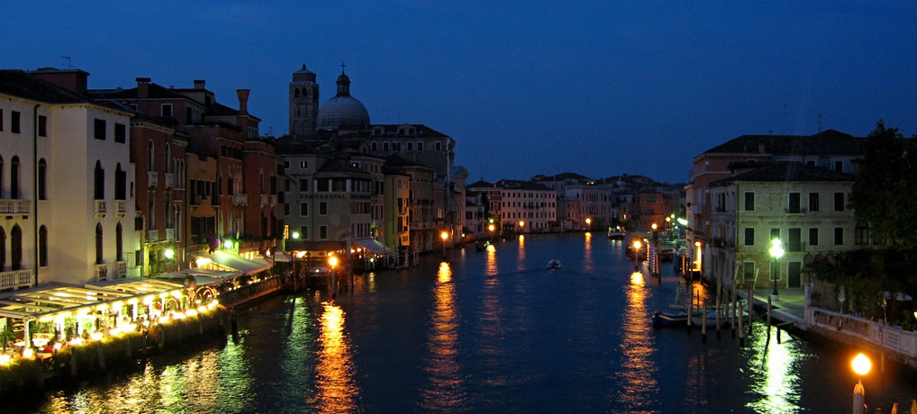 Venedig by night (© Redaktion - Portanapoli.com)