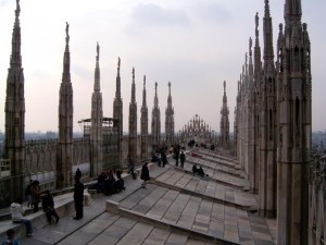 Auf dem Dach der Kathedrale kann man sich ausruhen und den Blick genießen (© Redaktion - Portanapoli.com)