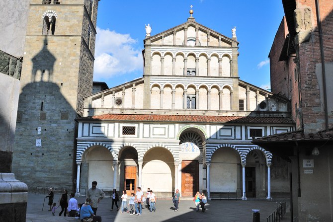 Fassade des Doms in Pistoia (Gino Gianci - Fototeca ENIT)